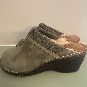 UGG Brand New Olive Green Suede Clogs with Knit Trim